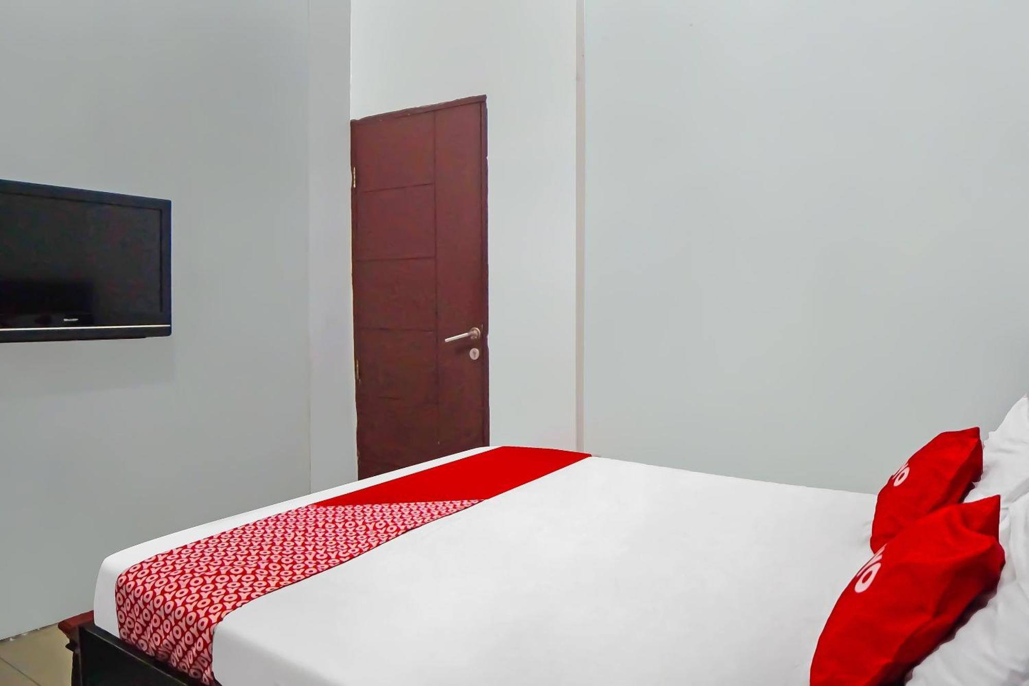 Oyo 92384 Homestay Vip Medan Kültér fotó