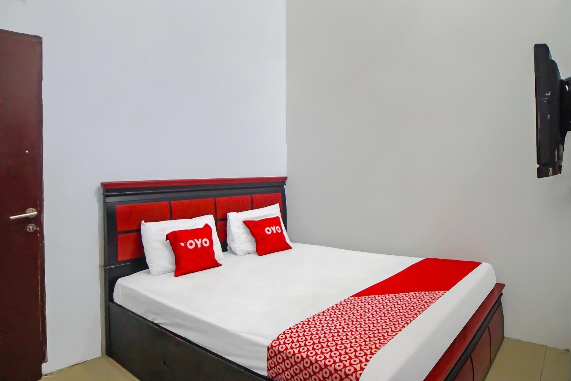 Oyo 92384 Homestay Vip Medan Kültér fotó